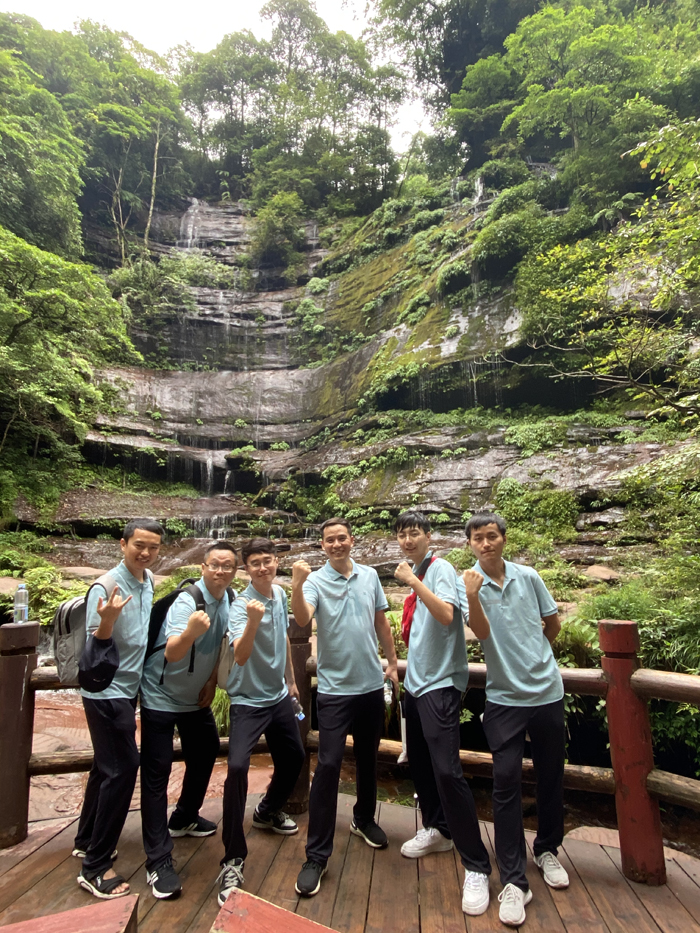 2021年迈德半年总结会