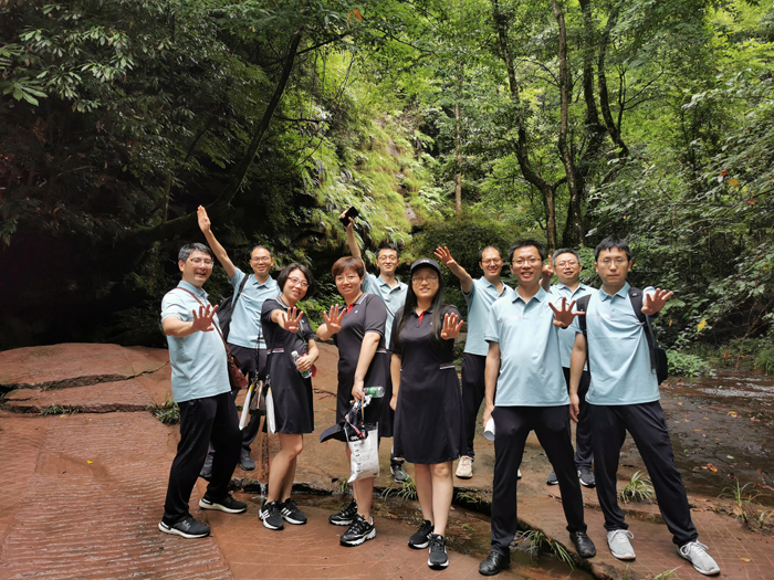 2021年迈德半年总结会